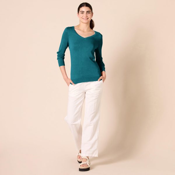71TDjQbb5L.jpg Women's Classic-Fit Lightweight Long-Sleeve V-Neck Sweater (Available in Plus Size)