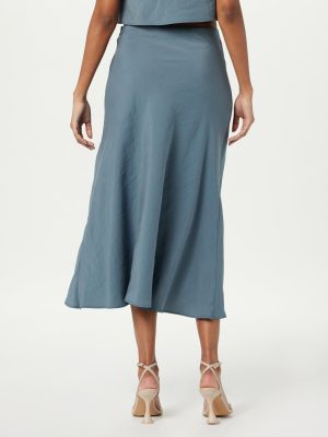 Women's Haniyyah A-Line Midi Skirt